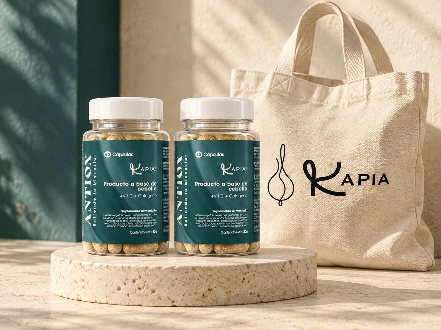 Dos frascos Kapia Antiox y una totebag Kapia
